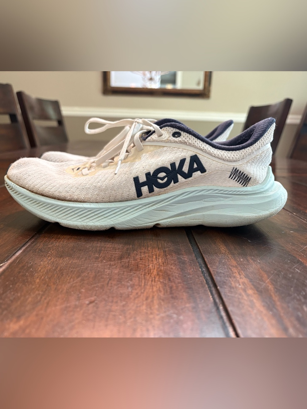 HOKA Solimar Women’s Running Shoes White/Navy Size 7.5